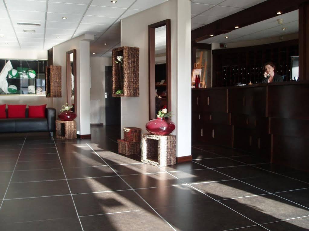 City Hotel Тернеузен Экстерьер фото