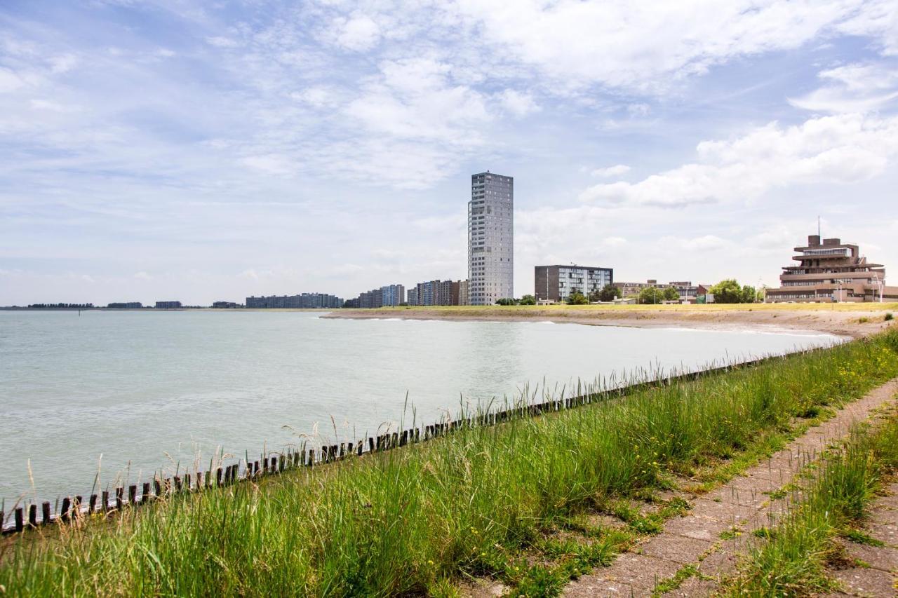 City Hotel Тернеузен Экстерьер фото